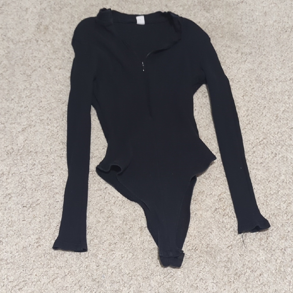 Black Long-Sleeve Kids One-Piece Bodysuit